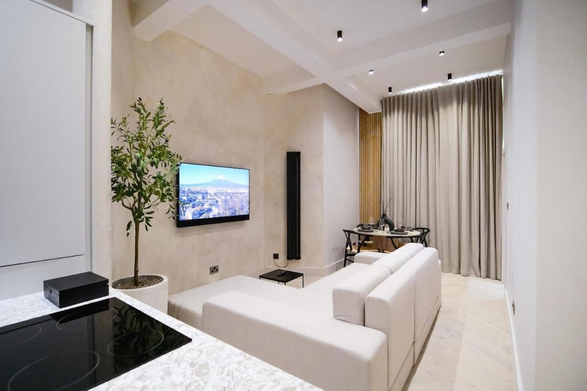 Japandi By The Heim Residences Manchester Buitenkant foto